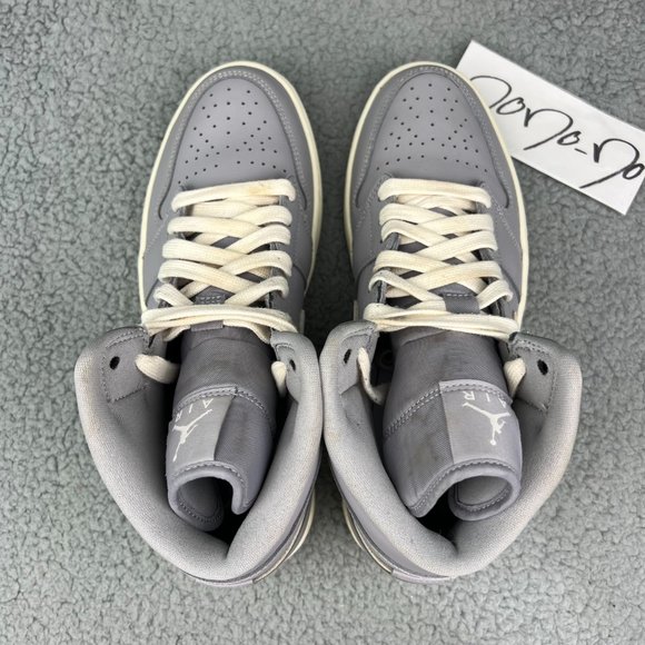 Jordan 1 Mid Mens 8 Shoes Atmosphere Grey Light Bone Pale Ivory Nike Air 2019 2 - Picture 6 of 11